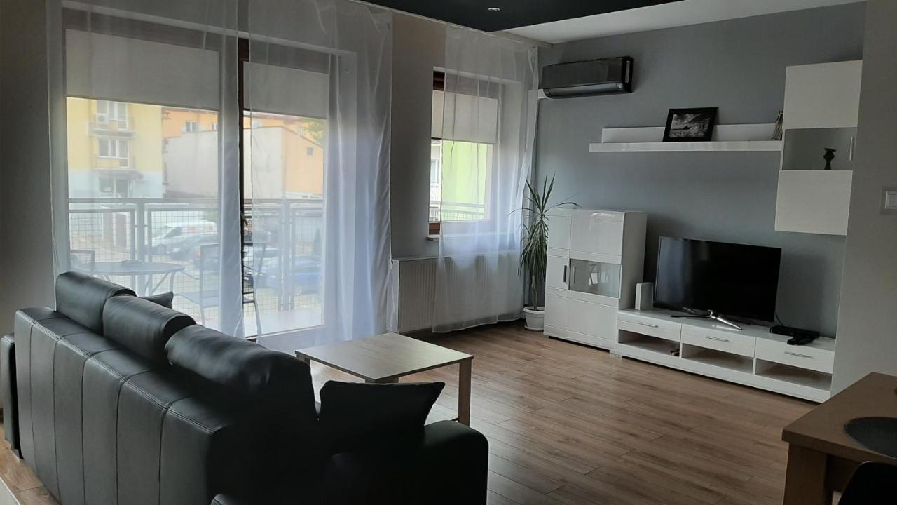 Apartament Luxon 4 Apartment Kielce Exterior photo